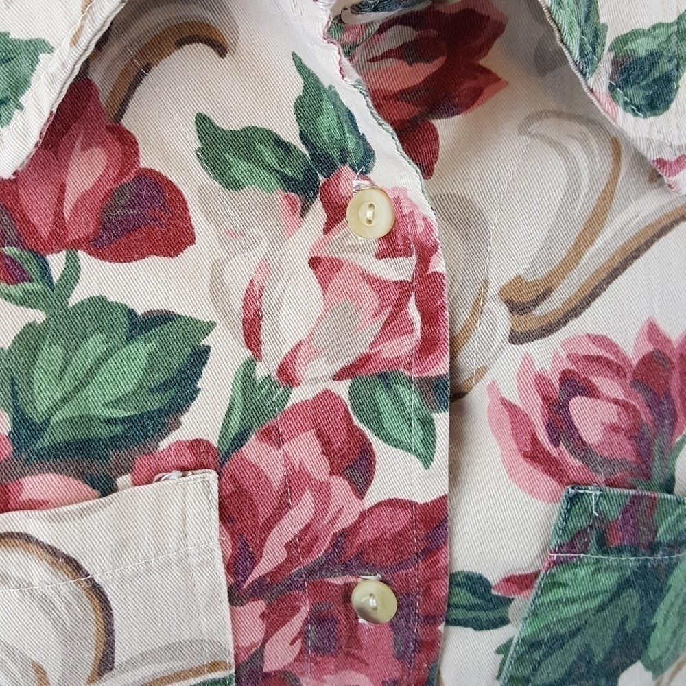 GUESS FLORAL PRINT TOP - Picture 6 of 7